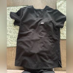 Figs scrub top size small. Worn under 5 times.
